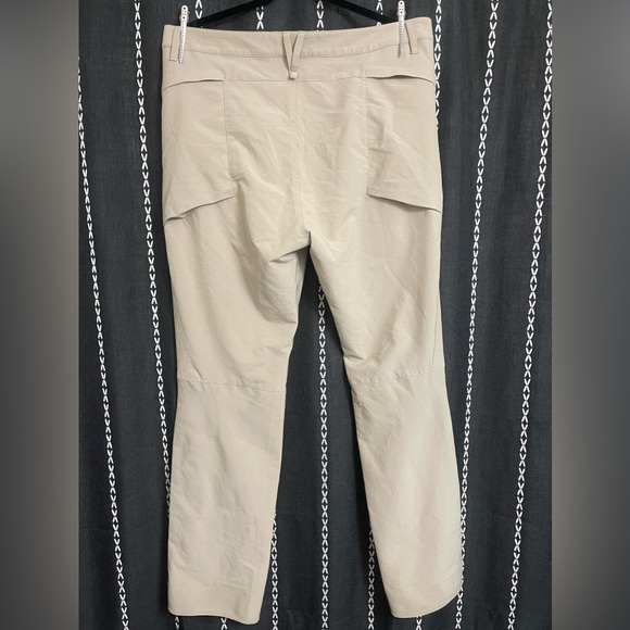 Merrell pants - Picture 7 of 7